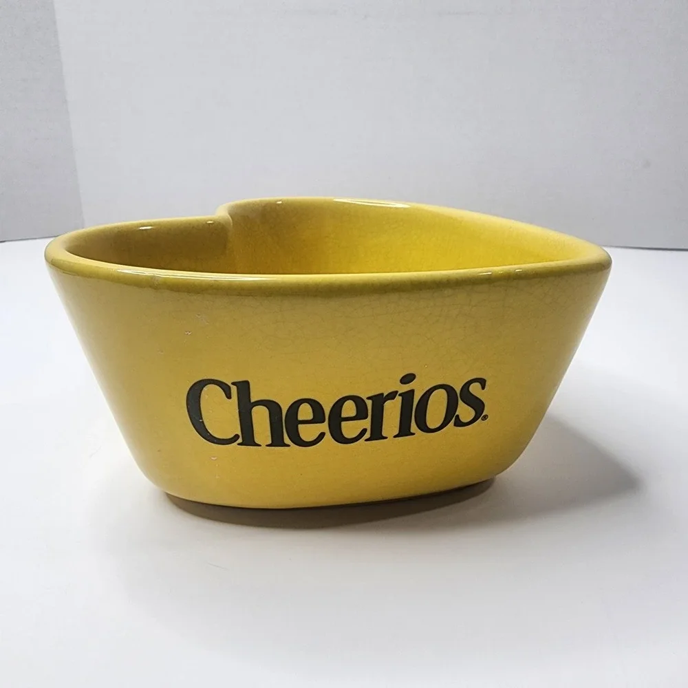 Cheerios Yellow Heart Shaped Ceramic Cereal Bowl 2003 General Mills